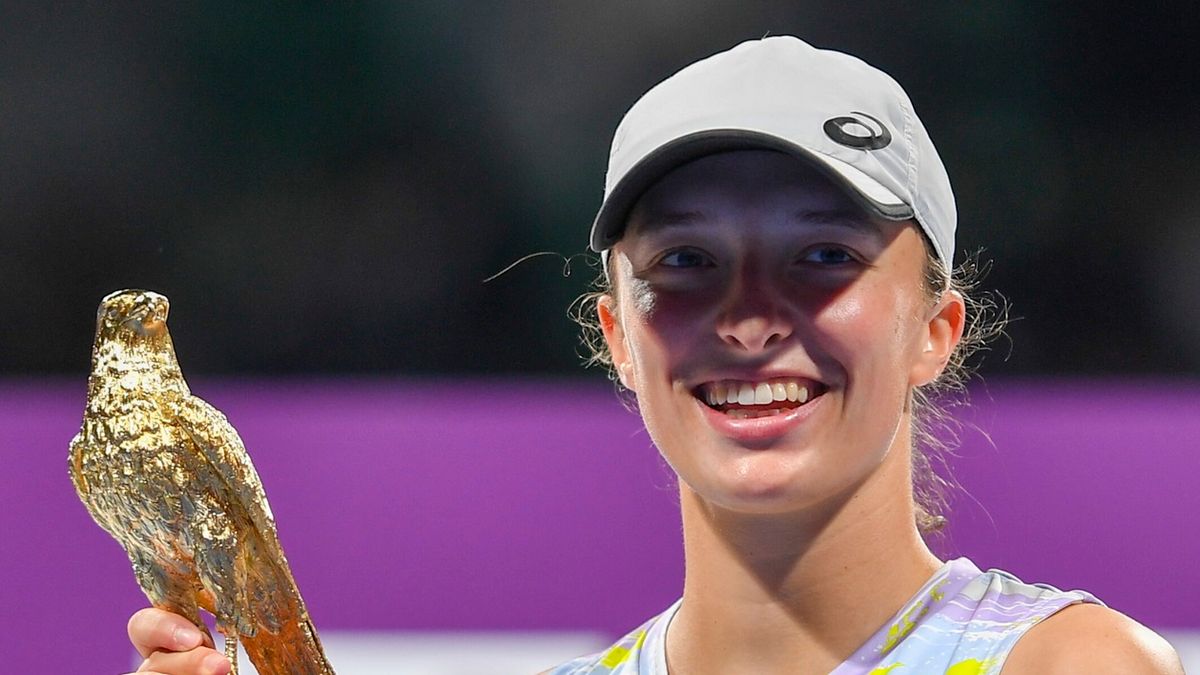 PAP/EPA / NOUSHAD THEKKAYIL / Na zdjęciu: Iga Świątek, mistrzyni Qatar Total Open 2022