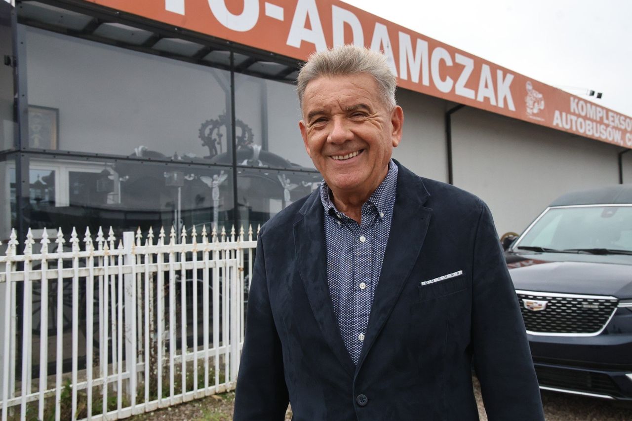 Kielce: Zabytkowy karawan z XIX wieku odrestaurowany przez Marka Adamczaka