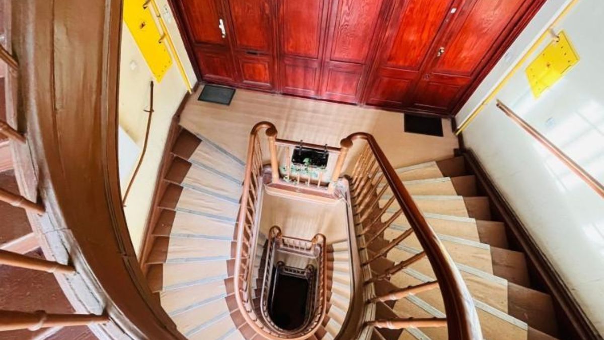 Nowe zdjęcia z kamienicy ze "Świata według Kiepskich".