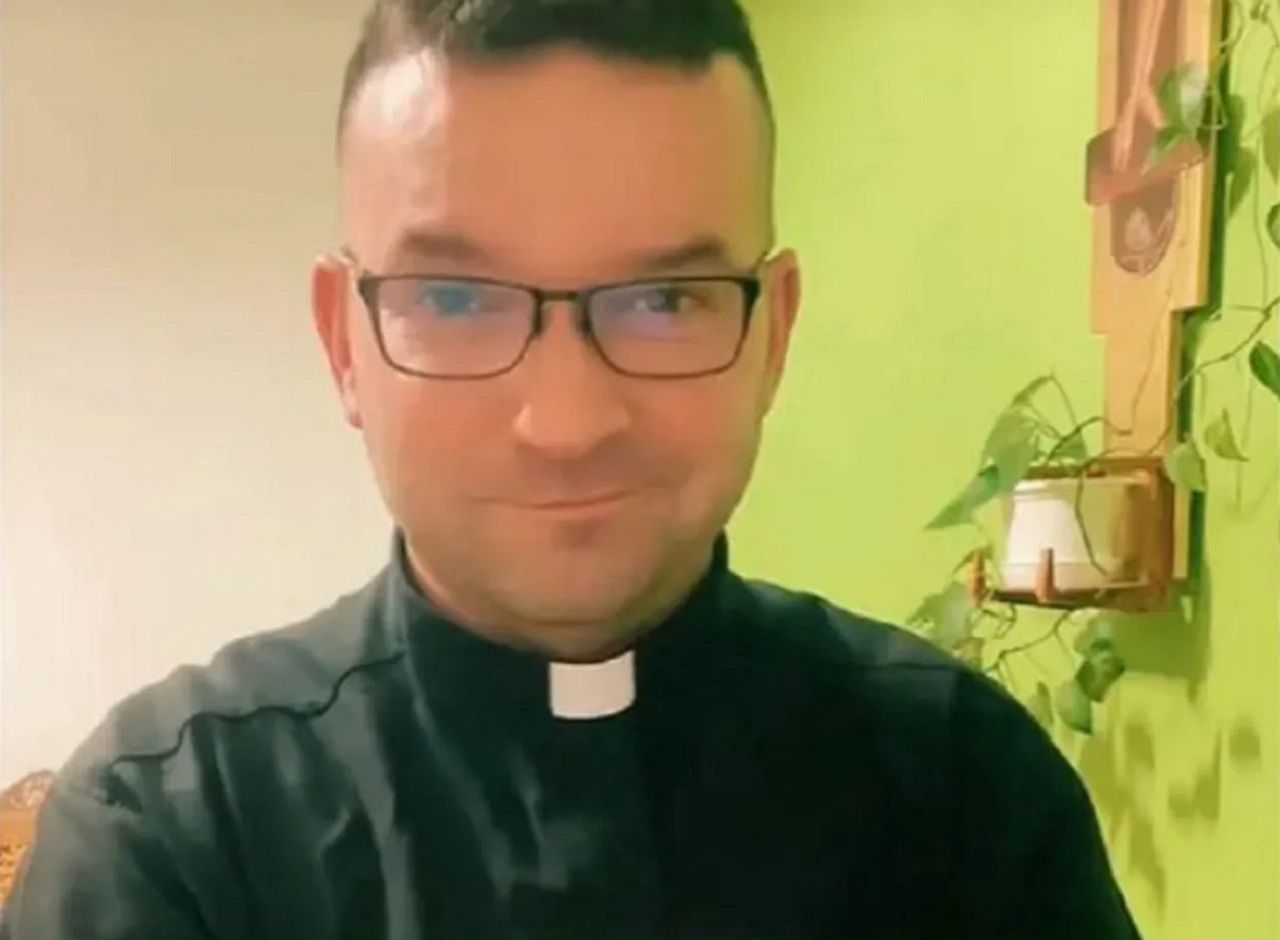 Ks. Piotr Jaroszewicz tłumaczy, kiedy rozwódka może przystąpić d
