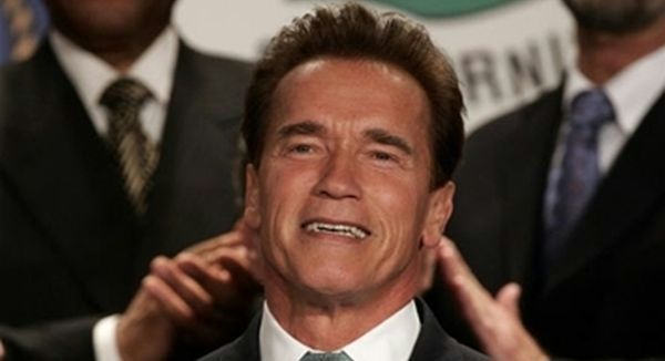 Arnold Schwarzenegger rozpoczyna wykłady