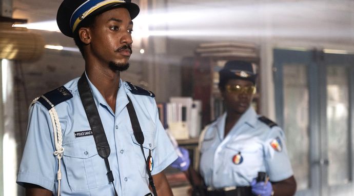 Śmierć pod palmami 14