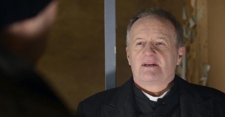 "Komisarz Alex": Czy ojciec Izy Miko zdradzi tajemnicę?