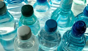 Chcieli sprzedawać kranówkę w butelkach. Jest wyrok sądu