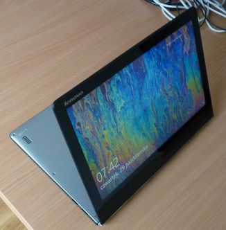 Lenovo Yoga 3 Pro - tryb podstawka