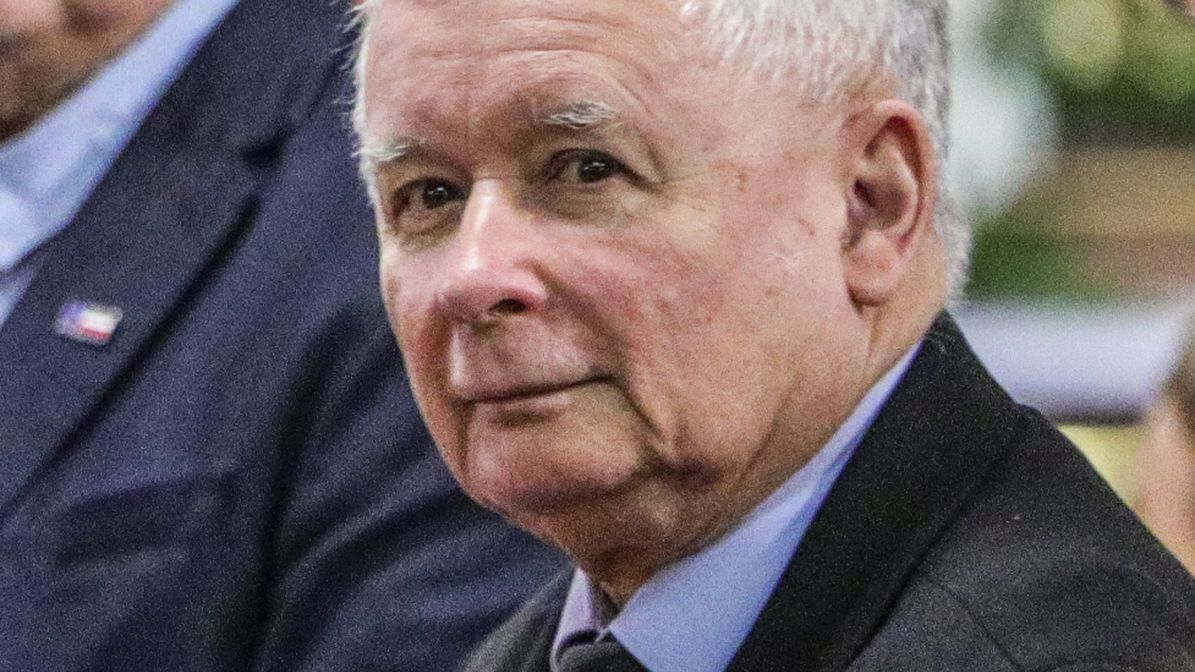 Tak Kaczyński zachowuje się w szpitalu. Żarty to dopiero początek