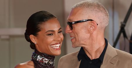 Tina Kunakey i Vincent Cassel na Festiwalu Filmowym w Wenecji. Przyciągnęli uwagę wszystkich