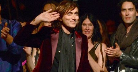 To pewne! Hedi Slimane żegna się z domem mody Saint Laurent