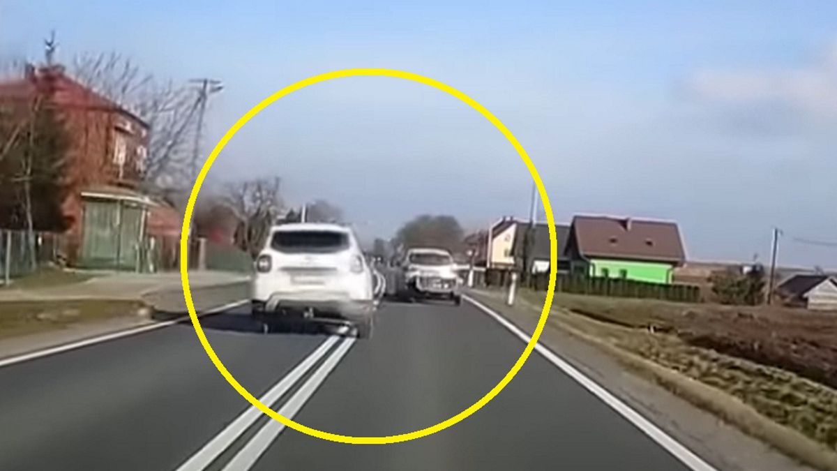 Kobieta nie jadąca swoim pasem