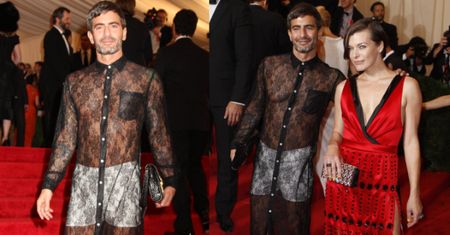 "KREACJA" TYGODNIA? Marc Jacobs w koronkowym szlafroku! (ZDJĘCIA)