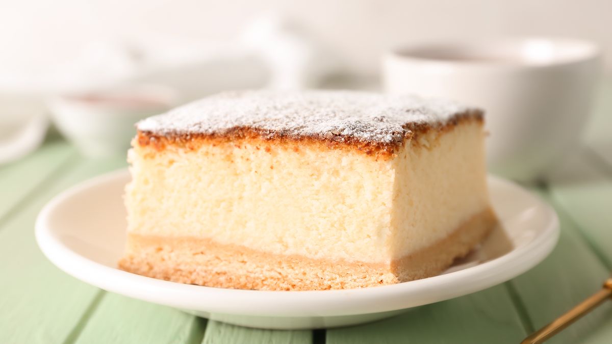 Ten sernik na kruchym spodzie rozpływa się w ustach 