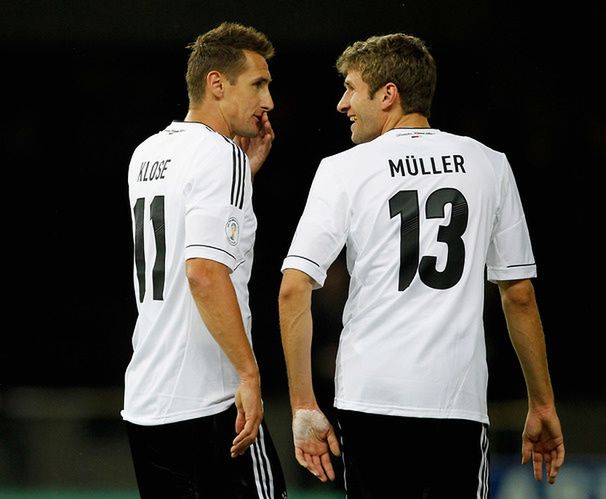 Miroslav Klose (z lewej) i Thomas Mueller (fot. Boris Streubel/Getty)