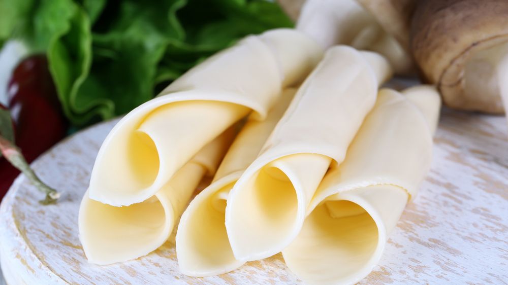 Wyrób seropodobny cheddar o niskiej zawartości cholesterolu