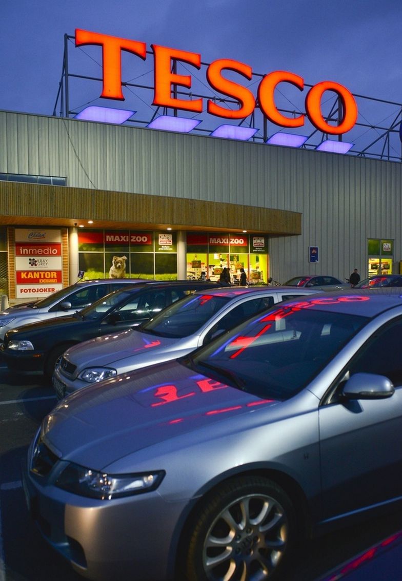 Tesco zamknie w Polsce 18 sklepów. Restrukturyzacja