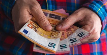 67 zł za godzinę i darmowe mieszkanie. Szukają do pracy w Niemczech