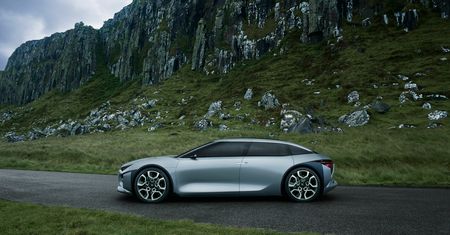Citroën pilnie potrzebuje następcy C5 i C6. Francuzi boleśnie się o tym przekonali.