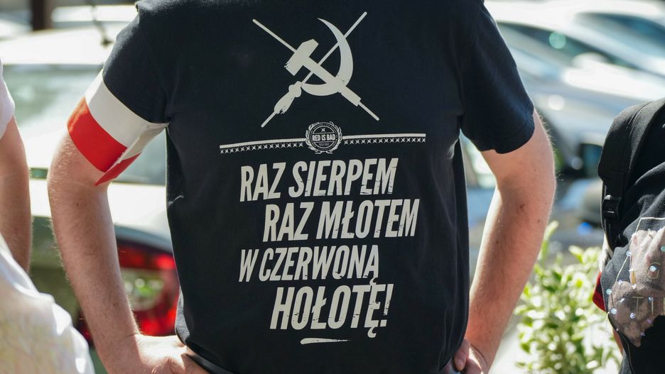 Marsz Suwerenno?ci M?odzie?y Wszechpolskiej
Fot. Aliaksandr Valodzin/East News, Warszawa, 01.05.2024. 20. rocznica wejscia Polski do Unii Europejskiej. Antyunijny Marsz Suwerennosci Mlodziezy Wszechpolskiej.
Aliaksandr Valodzin