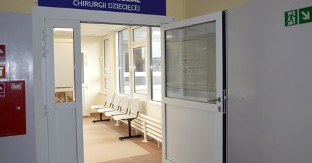 Szpital w Płocku przedłuża zawieszenie ostrego dyżuru chirurgii dziecięcej. Powodem nadal braki kadrowe