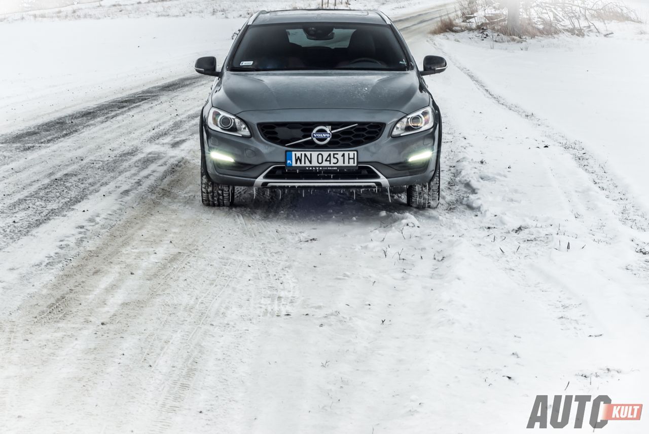 Nowe Volvo V60 Cross Country D4 AWD (2016) - test, opinia, spalanie, cena