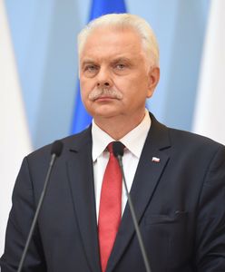 Obostrzenia tylko dla niezaszczepionych? Wiceminister mówi o "bonusach"