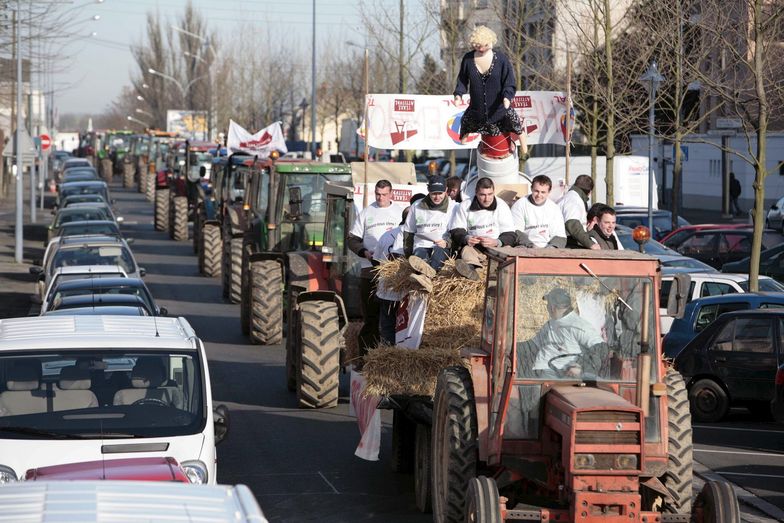 Protest rolników. Francja w paraliżu