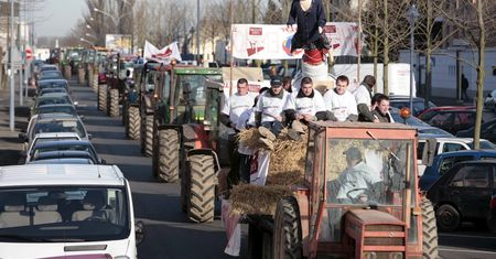 Protest rolników. Francja w paraliżu