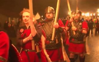 Festiwal ognia. Tak Szetlandy demonstrują chęć niepodległości