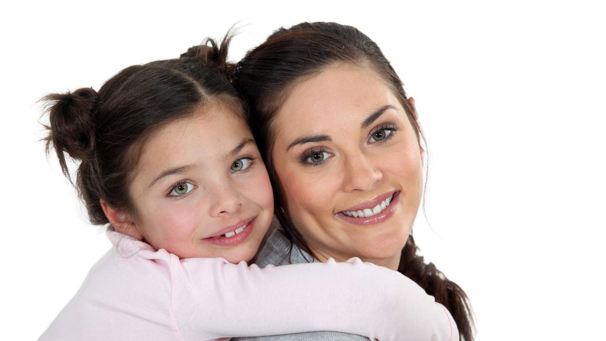  Po rodzicach odziedziczamy część genomu ojca i cześć genomu matki