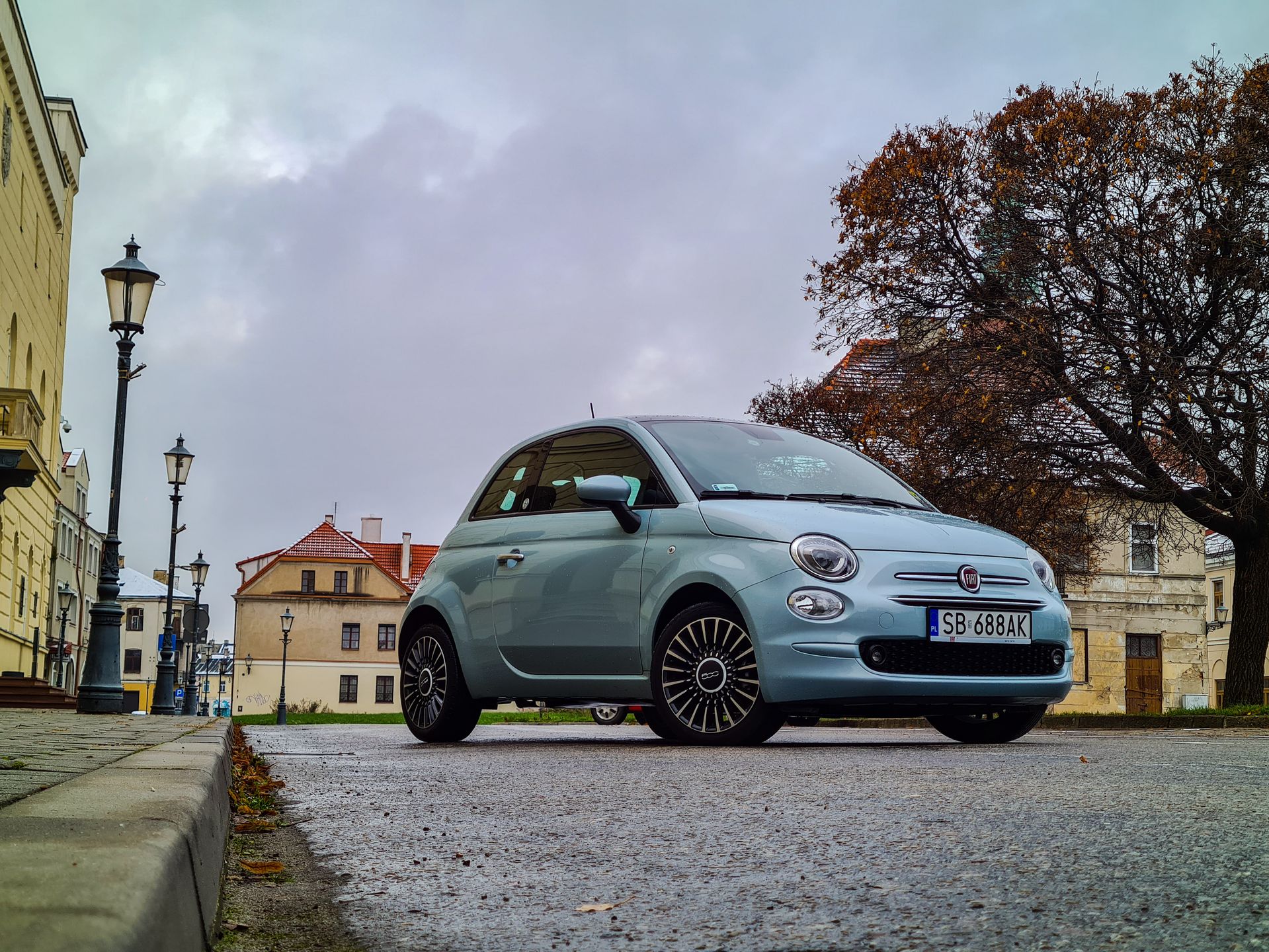 Fiat 500 Hybrid: Miękka hybryda, wirtualne zegary i działanie Android Auto 2