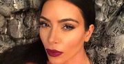 To nas naprawdę rozbawiło! Kim Kardashian chciała pokazać różne miny, ale z jakiegoś powodu jej to nie wyszło...