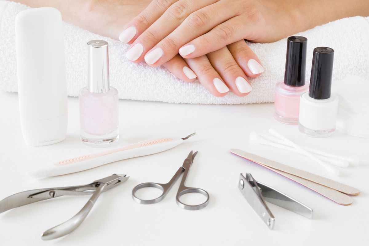 Białe paznokcie - jak zrobić modny biały manicure?