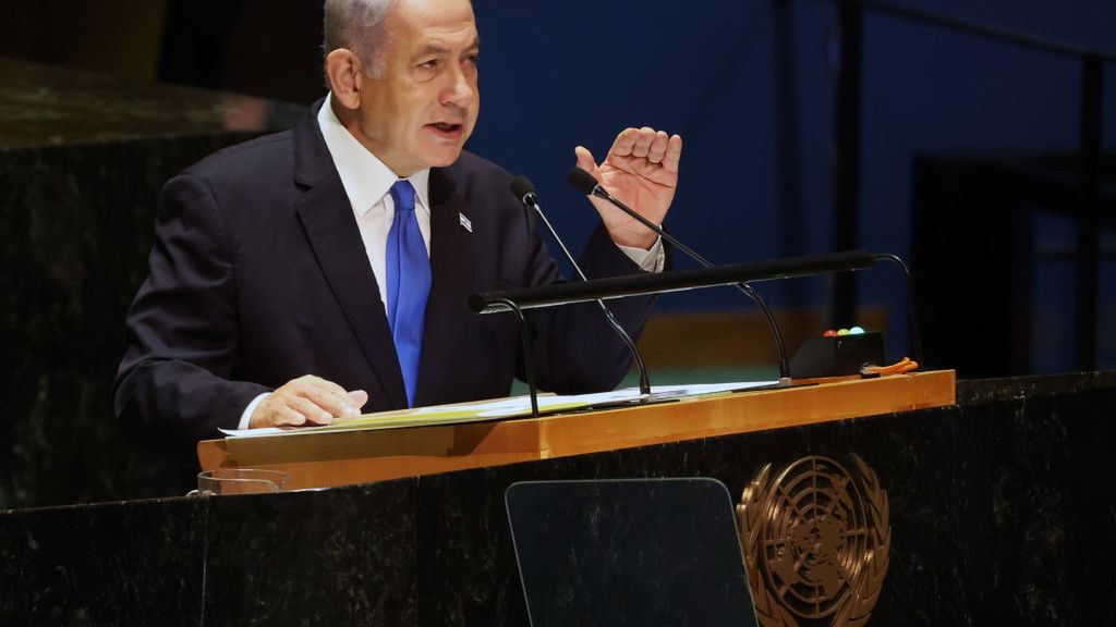 Prezydent USA Joe Biden powiedział izraelskiemu premierowi Benjaminowi Netanjahu, że jest przeciwny jakiemukolwiek odwetowi na Iran za jego sobotni atak