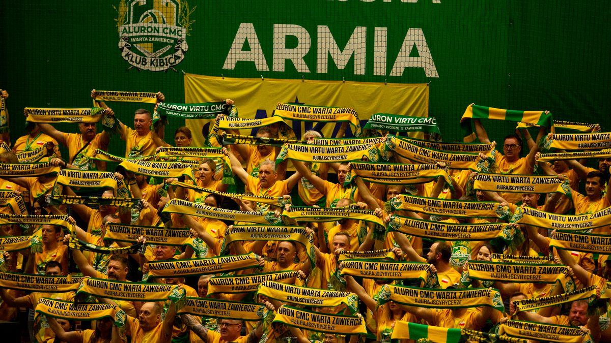 WP SportoweFakty / Monika Pliś / Na zdjęciu: kibice Aluronu CMC Warty Zawiercie
