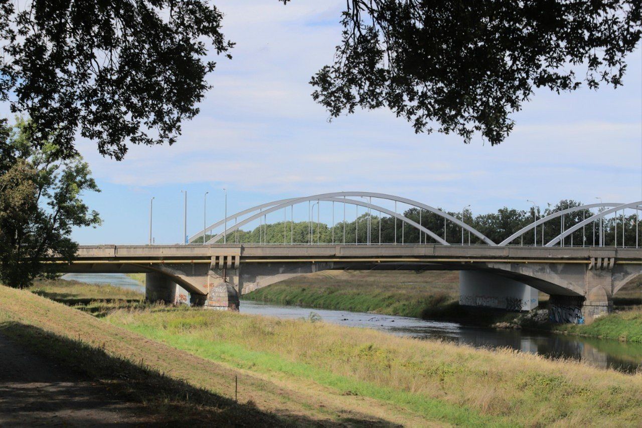 Stare Mosty Chrobrego (zdj. archiwalne).