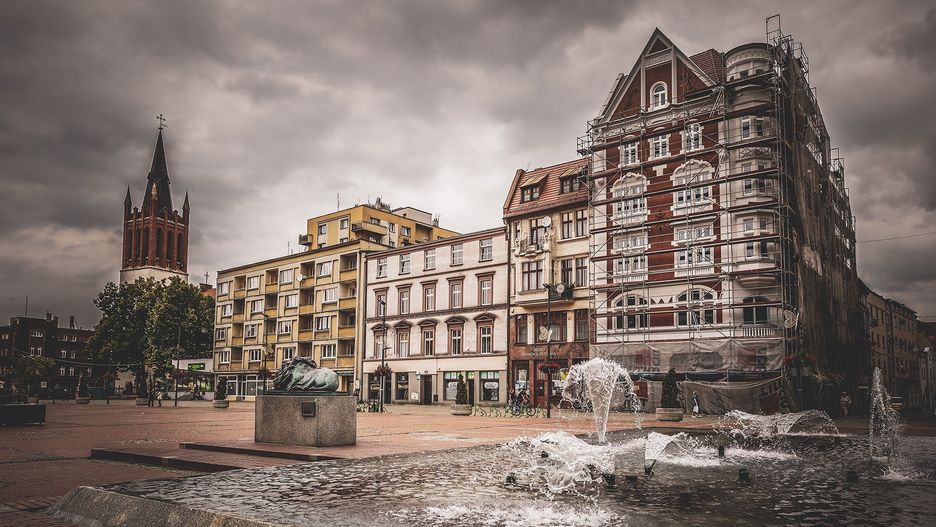 Bytomskie Przedsiębiorstwo Energetyki Cieplnej działające kontynuuje intensywną rozbudowę i modernizację swojej infrastruktury. Od początku XXI wieku spółka zainwestowała w rozwój sieci ciepłowniczej około 300 mln zł. W 2025 roku na ten cel przeznaczy kolejne 24,3 mln zł.
