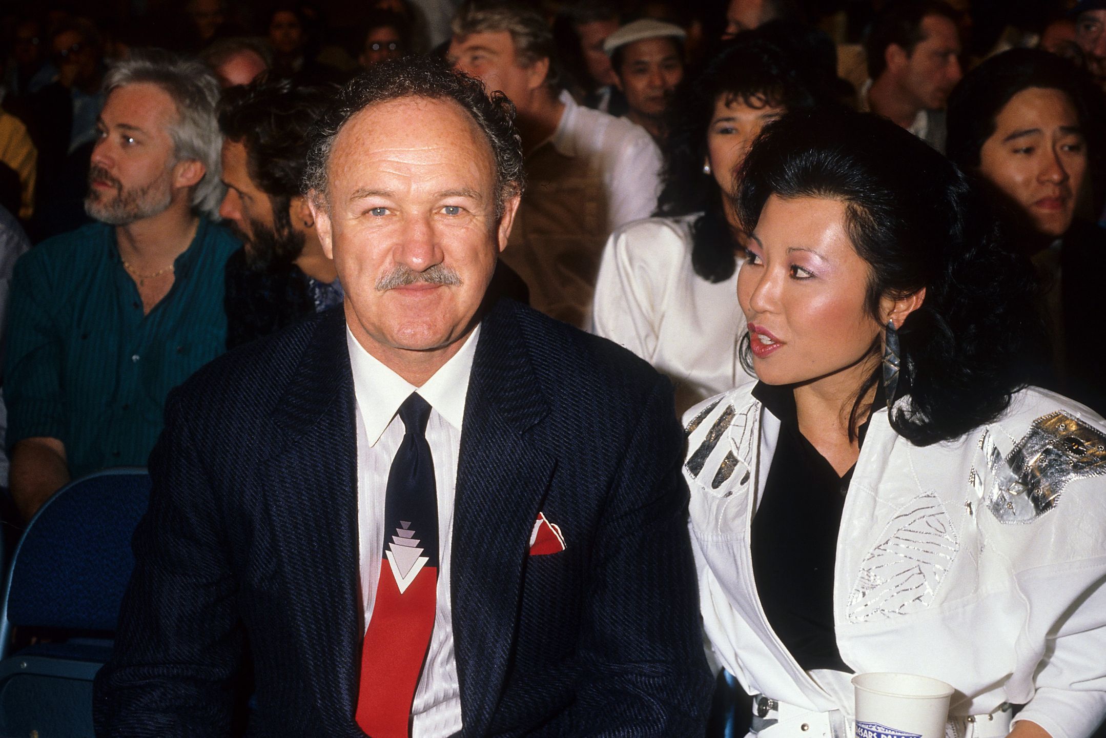 Betsy Arakawaand i Gene Hackman