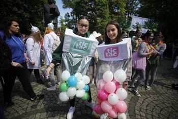 Juwenala na Śląsku. Kolorowy pochód przeszedł ulicami Katowic