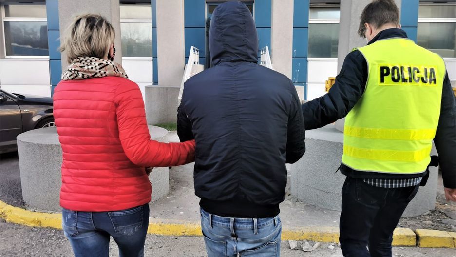 Katowiccy policjanci namierzyli złodziei samochodów.