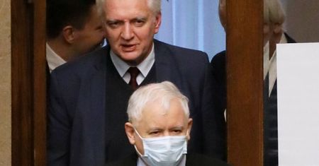 Kaczyński oszukał Gowina? Fogiel mówi o "brutalnej rzeczywistości"