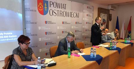 Rozmawiali o przeciwdziałaniu suszy i skutkom nawalnych deszczy