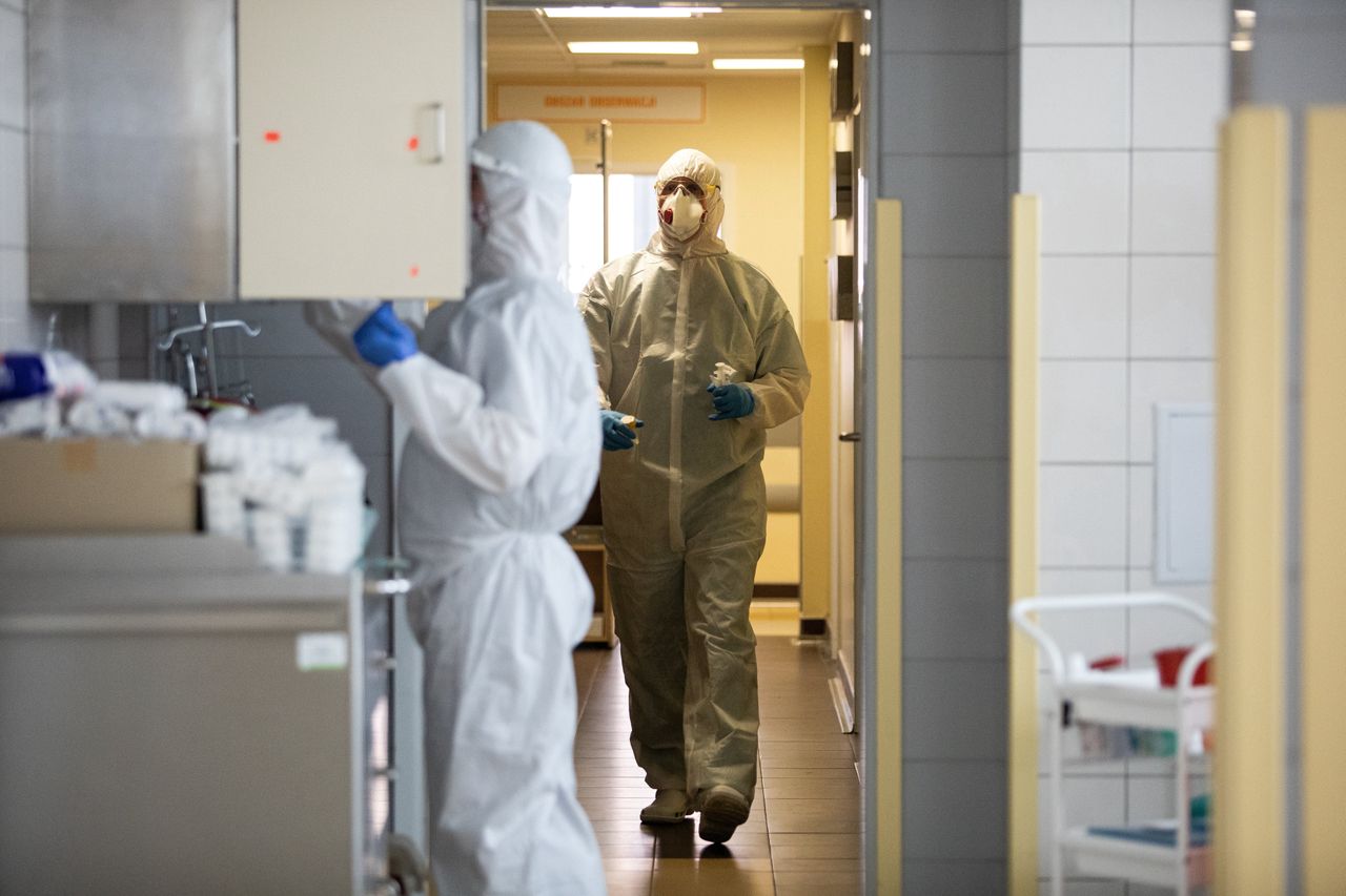 Koronawirus. Ponad 900 Polaków w niemieckim ognisku COVID-19