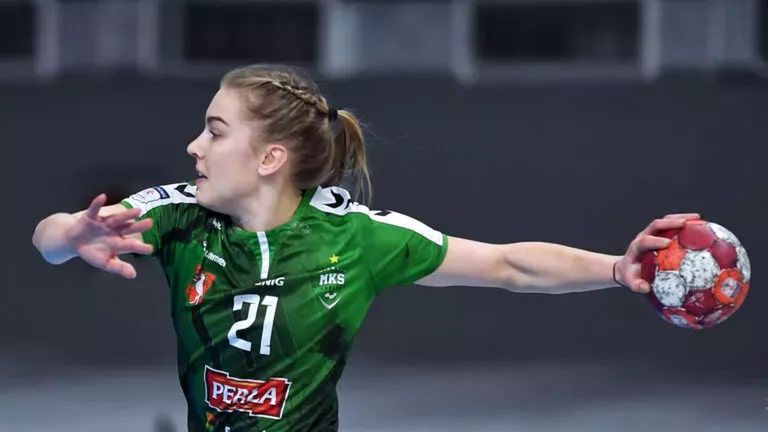 Zdjęcie okładkowe artykułu: Materiały prasowe / MKS FunFloor Perła Lublin / PGNiG Superliga Kobiet / Na zdjęciu: Daria Szynkaruk