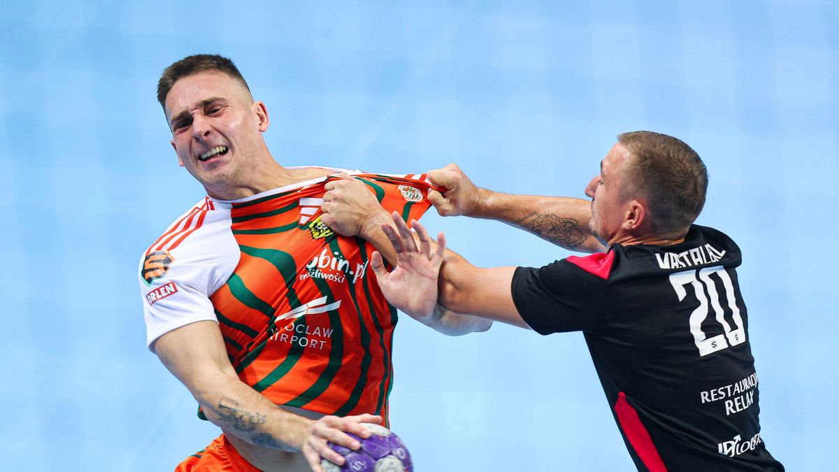 Materiały prasowe / Paweł Andrachiewicz / Foto Andrus / Mecz MKS Zagłębie Lubin - Piotrkowianin Piotrków Trybunalski