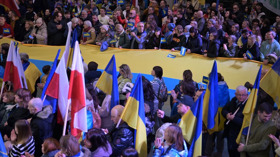 Skąd Ukraińcy w Polsce mają pieniądze? Nowe badanie