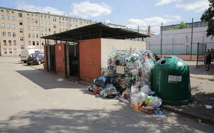 Sejm i prokurator generalny: opłata śmieciowa - niezgodna z konstytucją