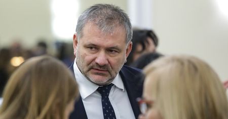 "Duda przynosi wstyd tylko sobie". Żurek zaatakował ws. bagażnika