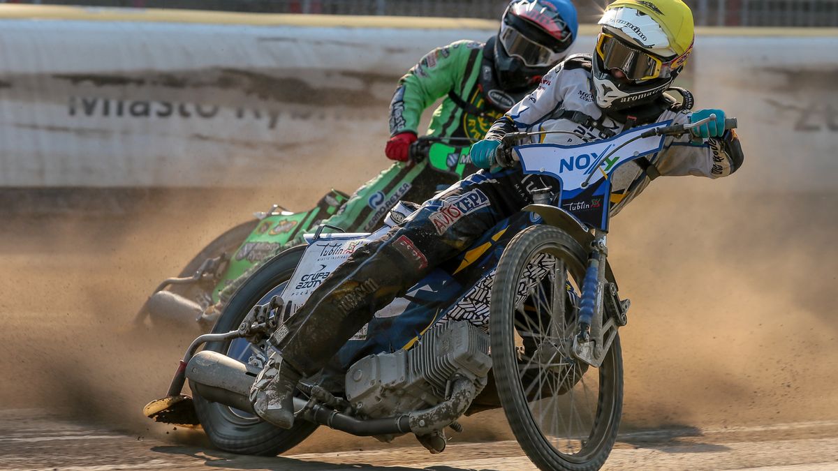 WP SportoweFakty / Arkadiusz Siwek / Na zdjęciu: Oskar Bober (w kasku żółtym)