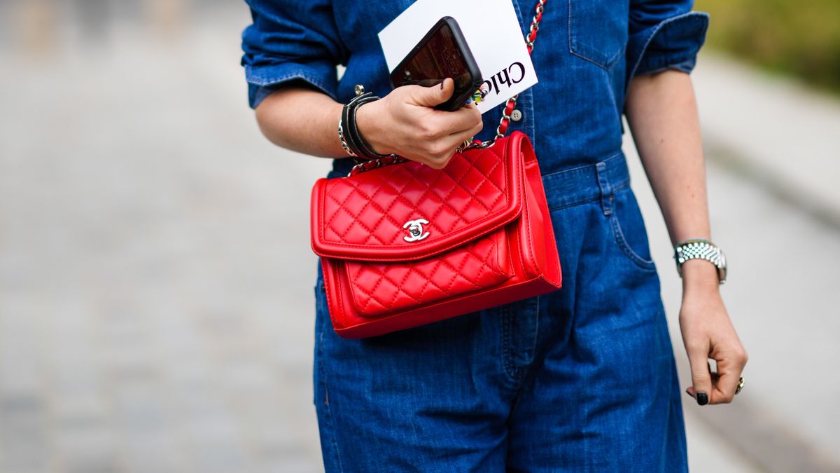 Globalna wartość rynku mody i dóbr luksusowych zmalała na skutek pandemii o jedną piątą 