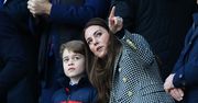 Książę George szybuje w przestworzach. William i Kate oglądali go z wielką dumą