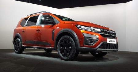 Dacia Jogger zmieści 7 osób lub sporo bagażu. Tak, będzie wersja na gaz